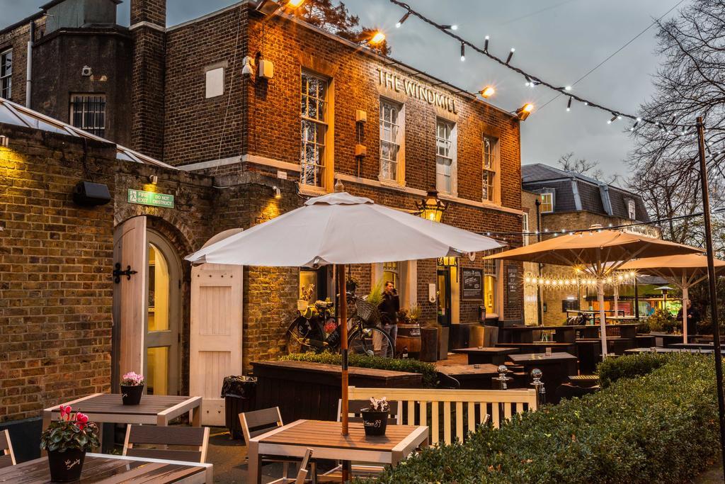 The Windmill On The Common Hotel London Luaran gambar